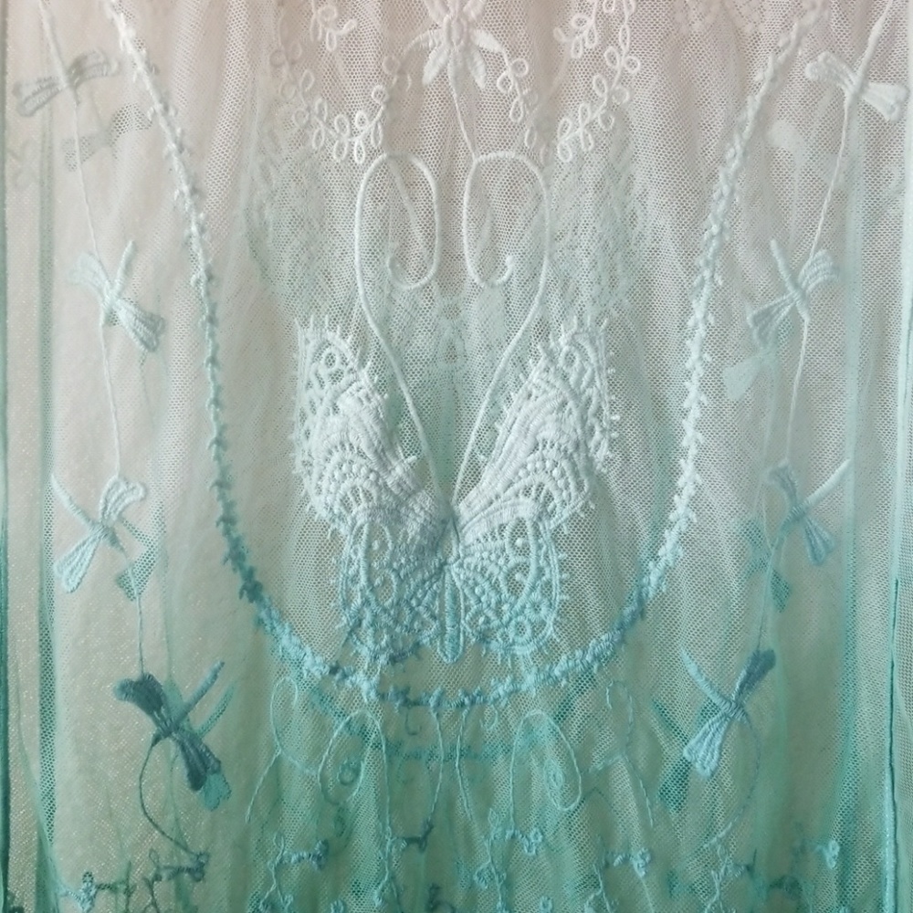 NWOT Beautiful Sheer Lace Butterfly Tank Top